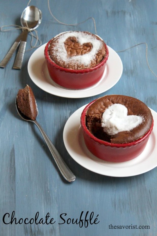 Easy No-Fail Chocolate Souffle Recipe at www.thesavorist.com |Chocolate Souffles | Desserts | #Chocolate  #Recipe